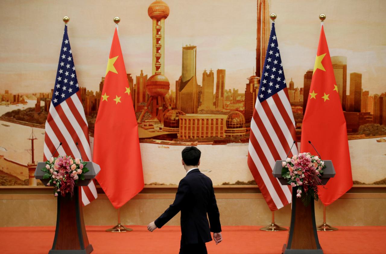 Flags at news conference